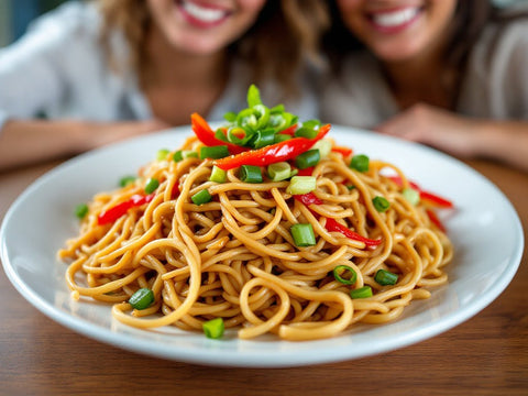 Yakisoba – Pack 10x110gr - Sabor a Pollo y Cacahuate -  Noodle Master